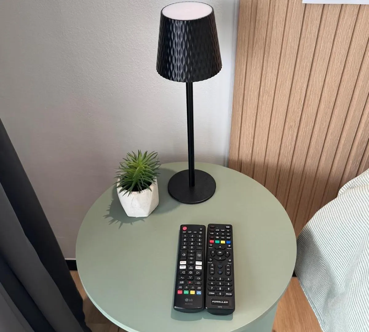 Apartmán Marina View Empuriabrava - Appartement Sud-Ouest Au Canal Avec Terrasse