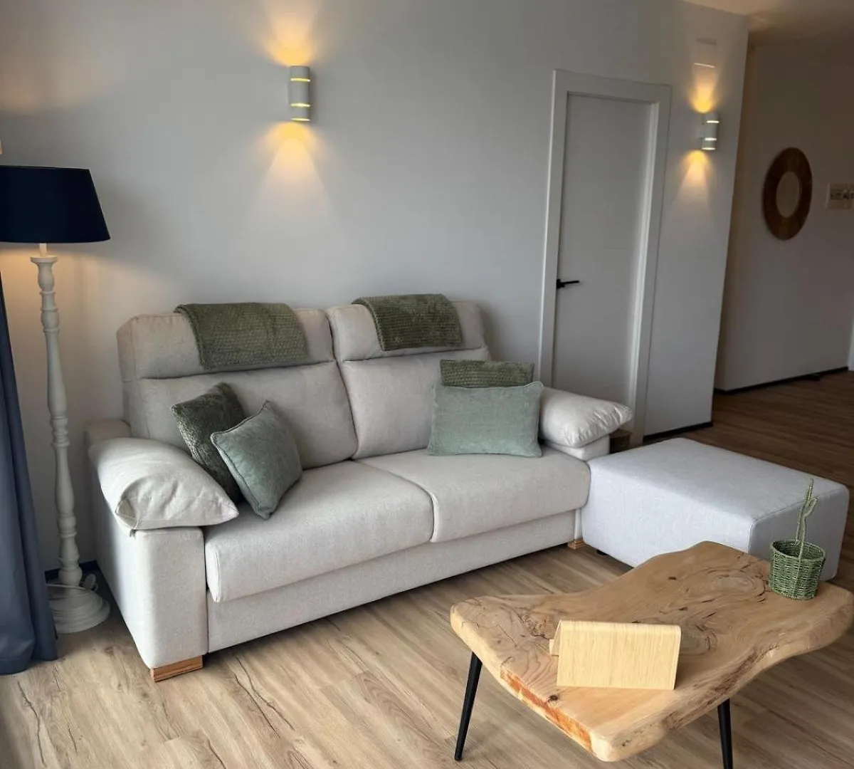 Marina View Empuriabrava - Appartement Sud-Ouest Au Canal Avec Terrasse 0*,  Spain